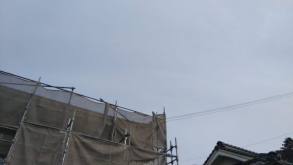 上塗りです。広島県でも住宅塗装、塗り替えお伺いさせていただきます。